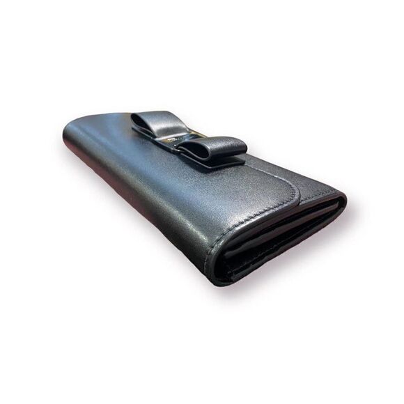 Salvatore Ferragamo Calfskin Leather Continental Bow Wallet - Picture 7 of 10